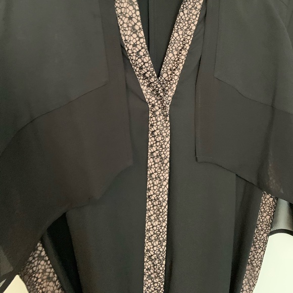 BCBG MaxAzria Runway. Kaye Belted Dress. 100% Silk - Picture 8 of 11